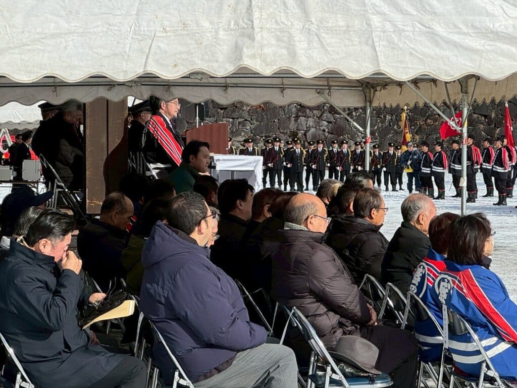 efe14b172afb8a2e7f94cc1150d64384