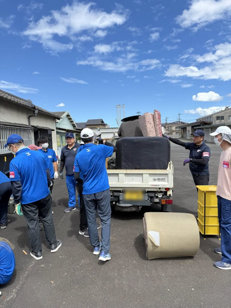 【熊本地震の被災地視察・ボランティア活動】 1 787726675 1756418481965629 4531847269437201537 n